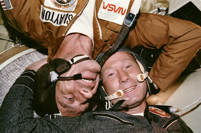 Illustration for article titled The First Time NASA Docked with a Soviet Spacecraft in Orbit